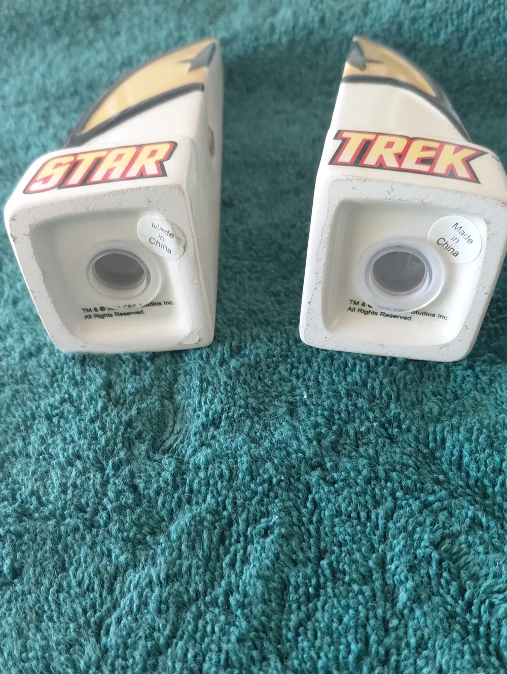 Star Trek Ceramic Salt & Pepper Shakers - Yellow and White